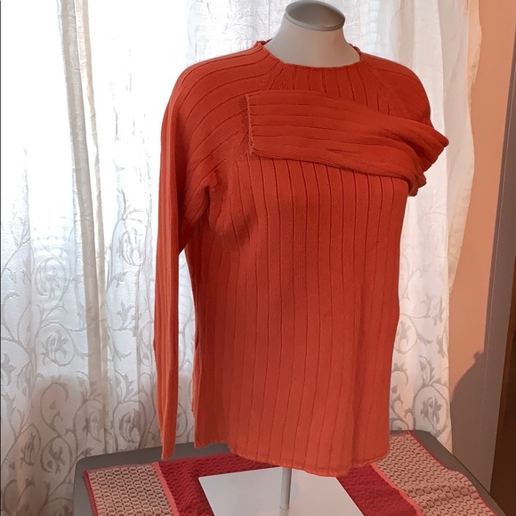 Pumpkin colour sweater mock neck - Picture 6 of 7